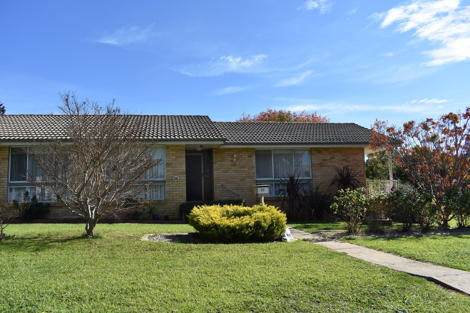 36 Coromandel Street, Goulburn NSW 2580 House For Rent 490 Domain