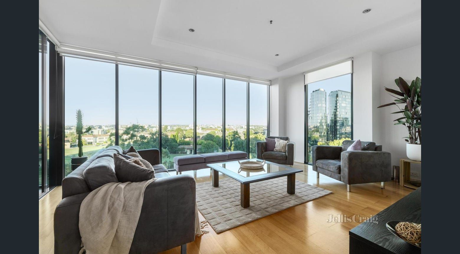 2 bedrooms Apartment / Unit / Flat in 903/582 St Kilda Road MELBOURNE VIC, 3004