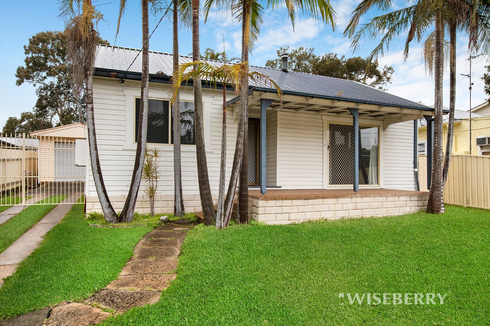 37 Leonard Avenue, Toukley NSW 2263, Image 0