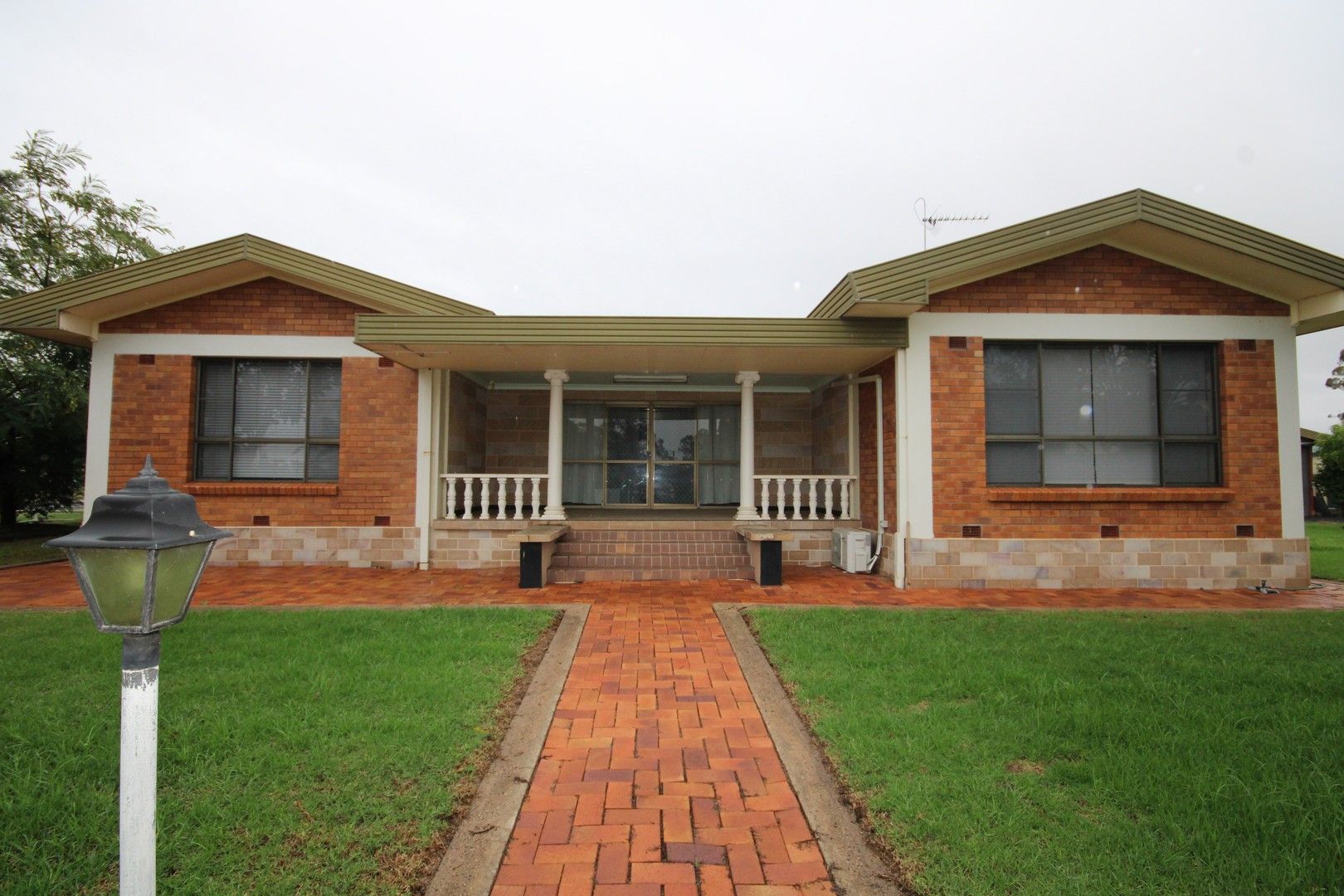 4 bedrooms House in 14 Coutts Street DALBY QLD, 4405