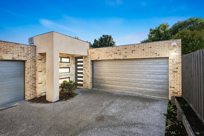 Picture of 2/11 Charlton Street, MOUNT WAVERLEY VIC 3149