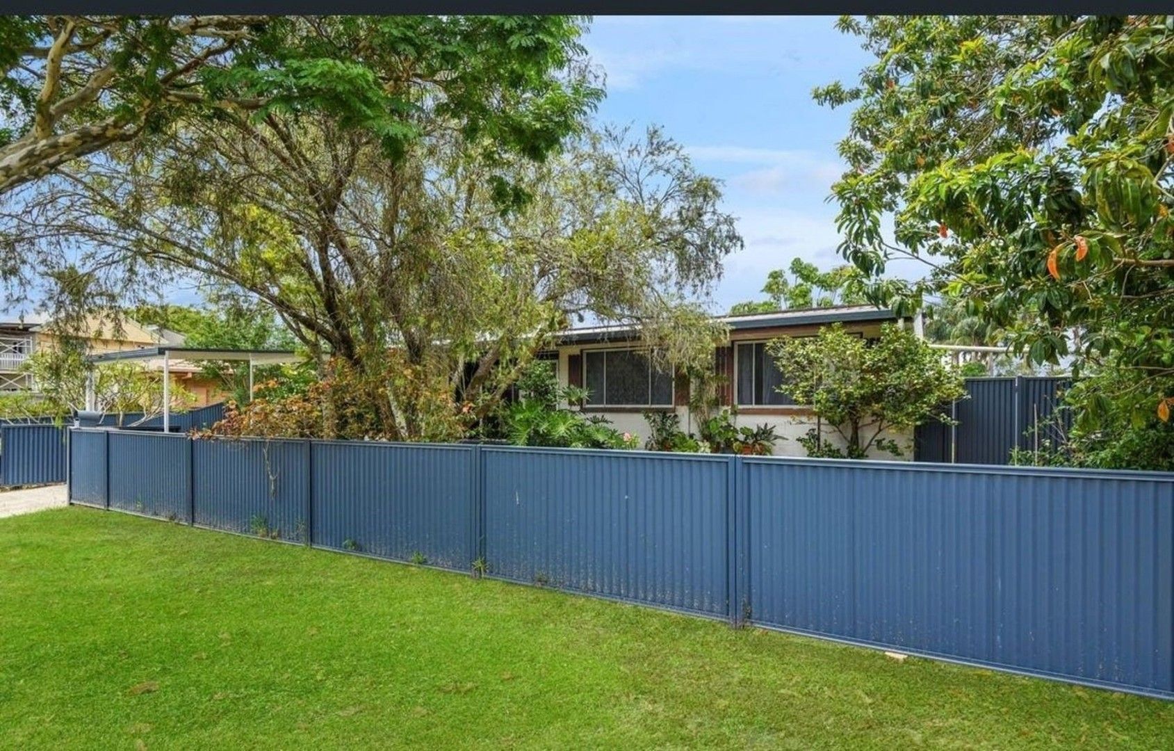 3 bedrooms House in 9 Dwyer Street BEACHMERE QLD, 4510