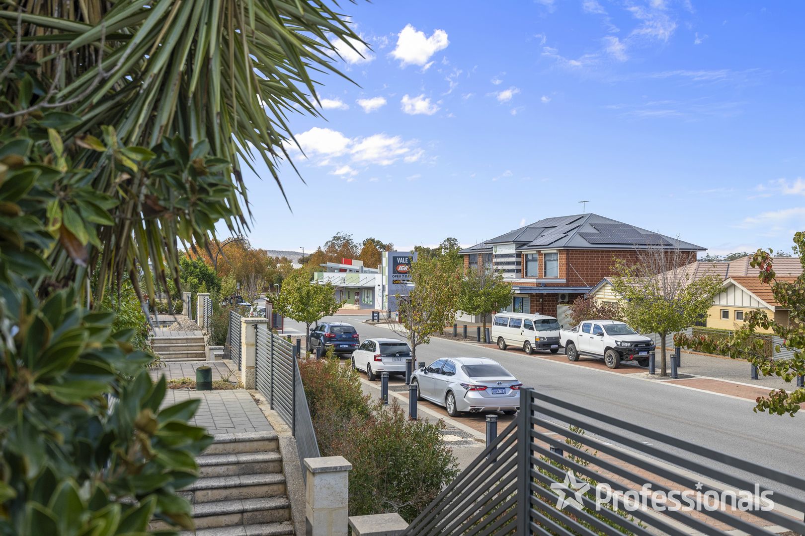 28 Flecker Promenade, Aveley WA 6069, Image 1