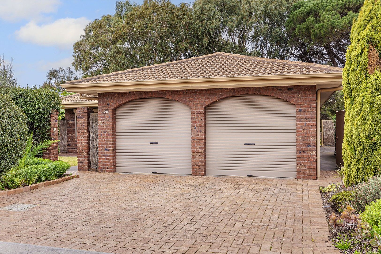 3 bedrooms House in 129 Sportsmans Drive WEST LAKES SA, 5021