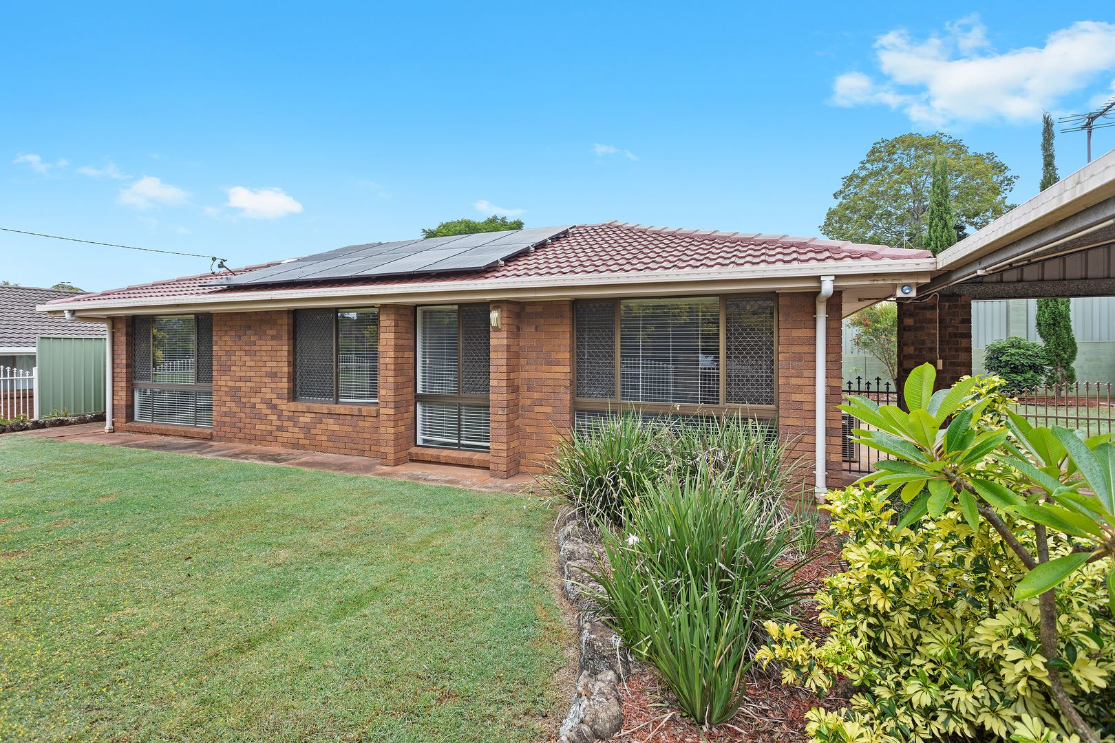 2 Miranda Drive, Wilsonton Heights QLD 4350, Image 1