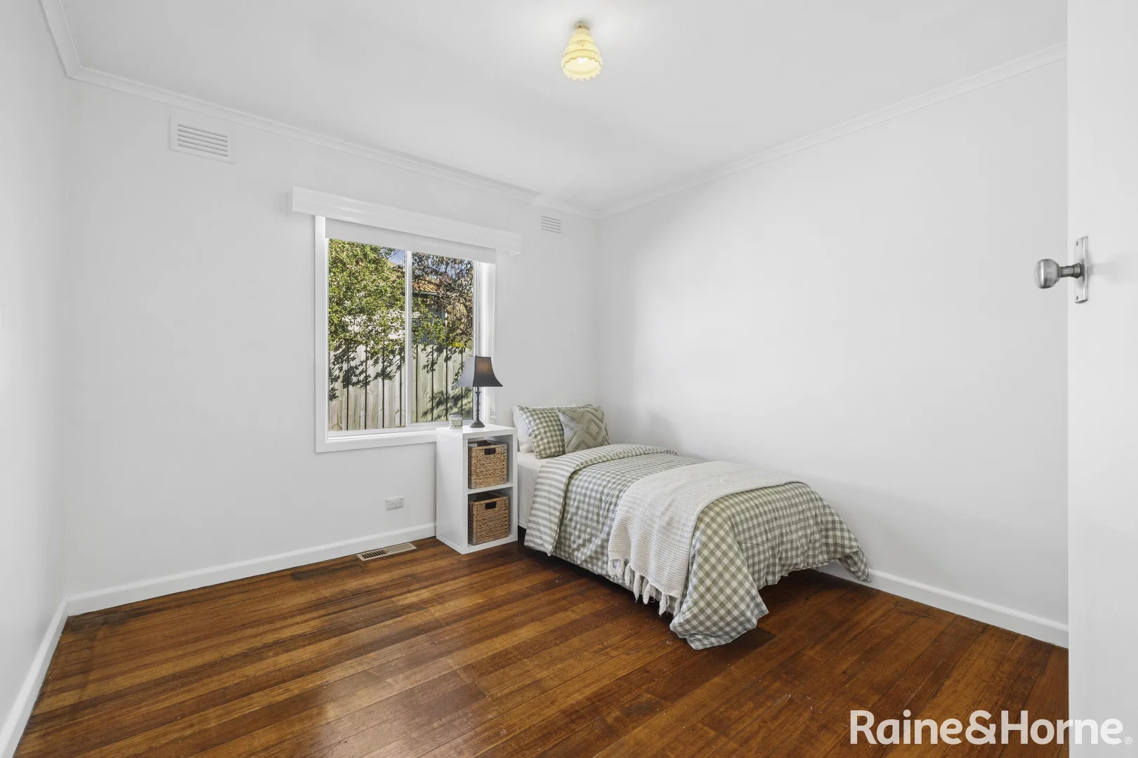 Additional image 11 of 10 Warren Street, Kyneton VIC 3444