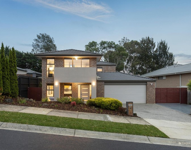 10 Treevalley Drive, Doncaster East VIC 3109