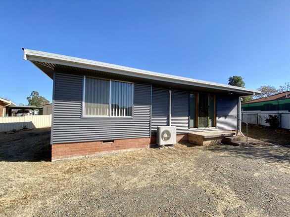 12 Palmer Crescent, Forbes NSW 2871