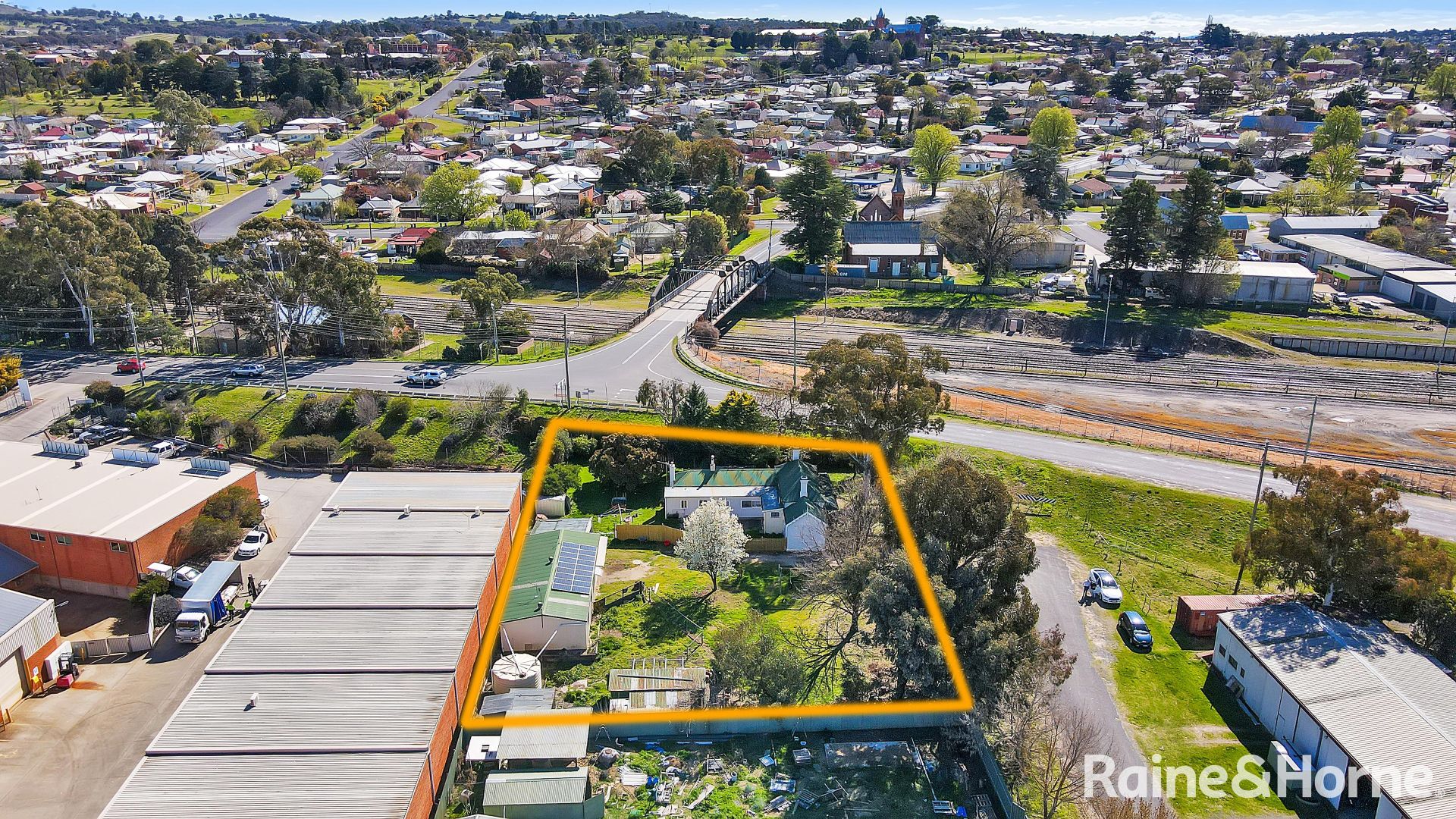 32 Beresford Street, Bathurst NSW 2795, Image 1