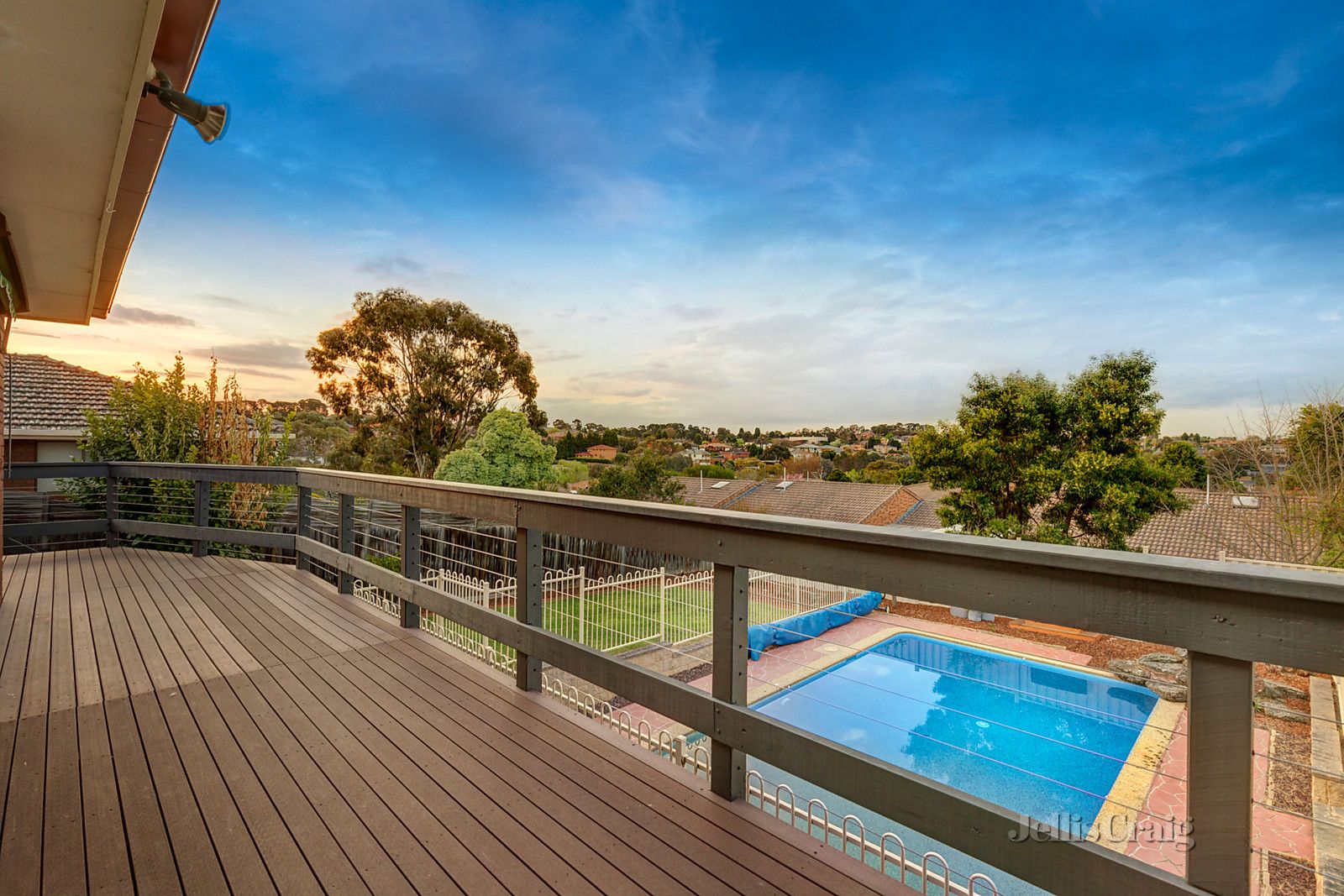 4 Cameron Close, Donvale VIC 3111, Image 1