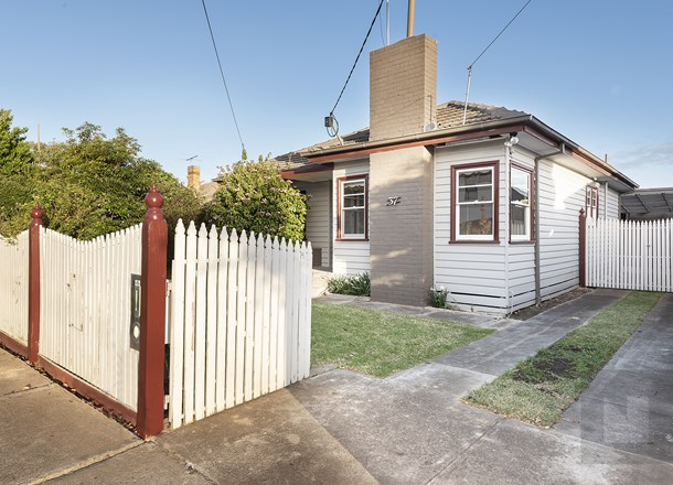 37 Napoleon Street, West Footscray VIC 3012