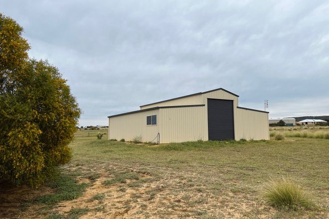 Picture of 43 Cargeeg Bend, WHITE PEAK WA 6532