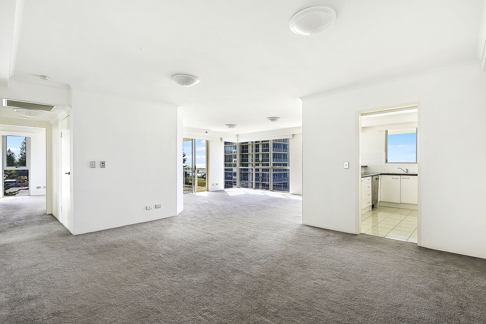 14/59 Pacific Street, Main Beach QLD 4217, Image 1