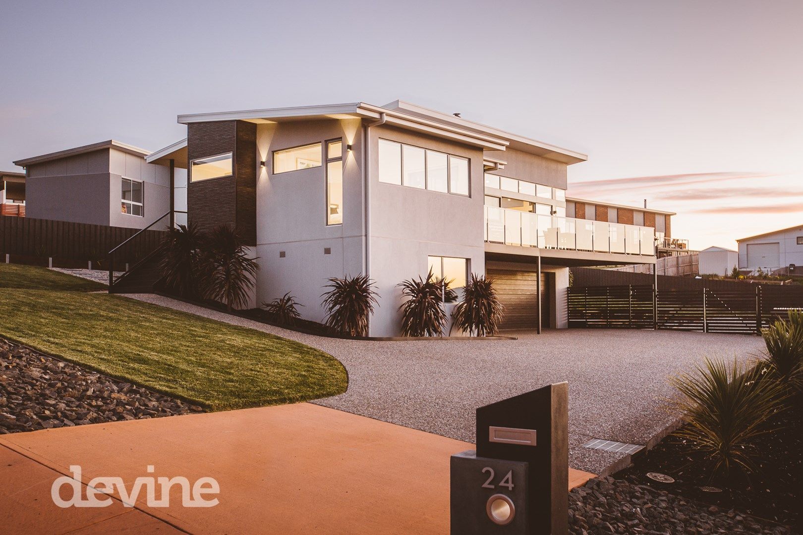 24 Spinnaker Crescent, Tranmere TAS 7018, Image 0