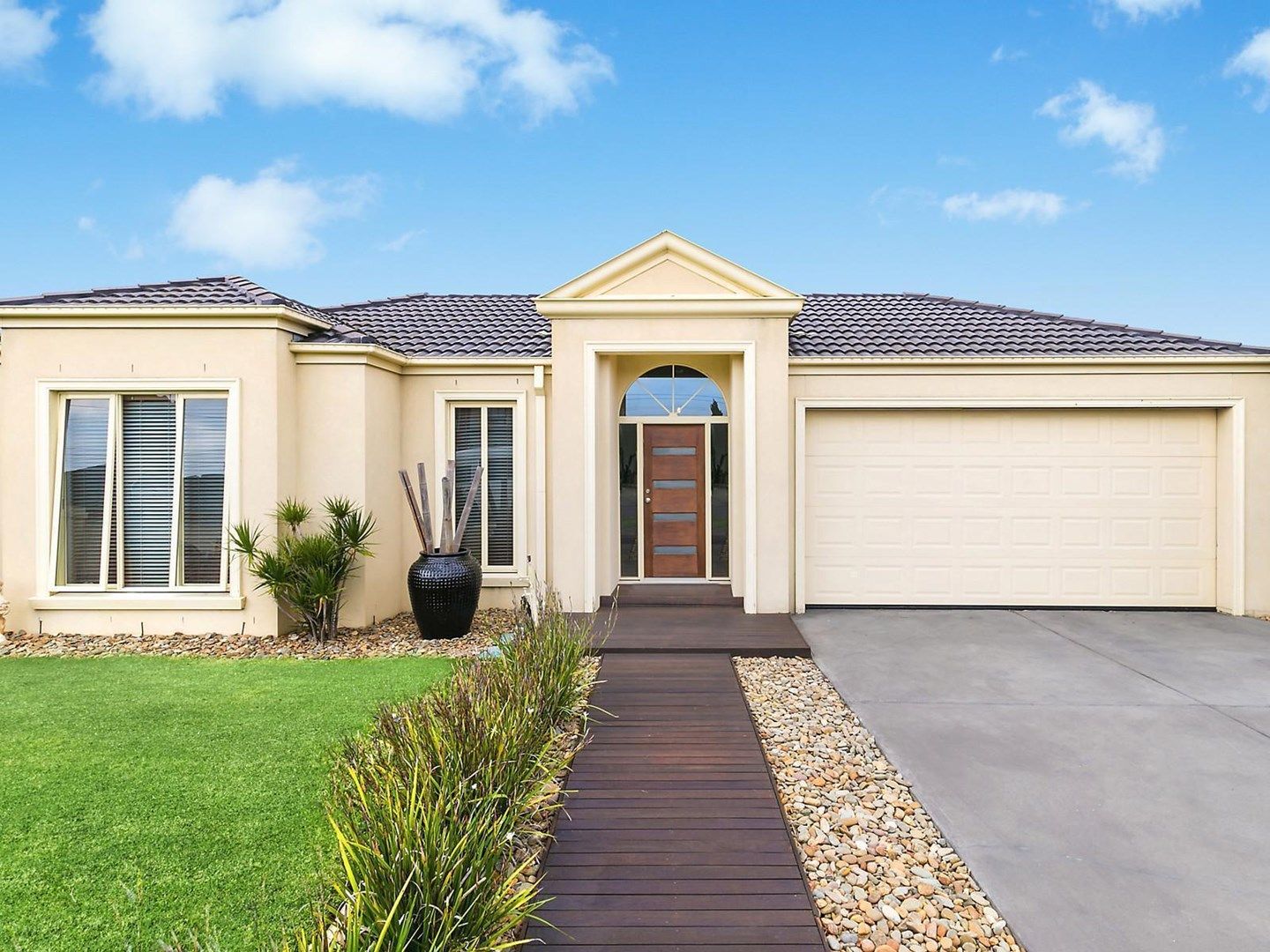 6 Cormican Place, Lovely Banks VIC 3213, Image 0