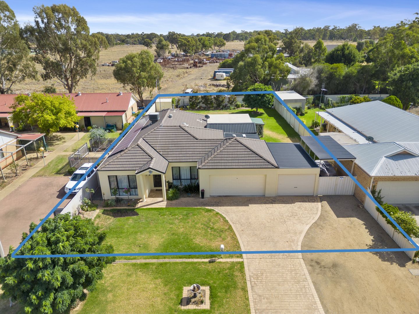 54 Bruton Street, Tocumwal NSW 2714 Domain