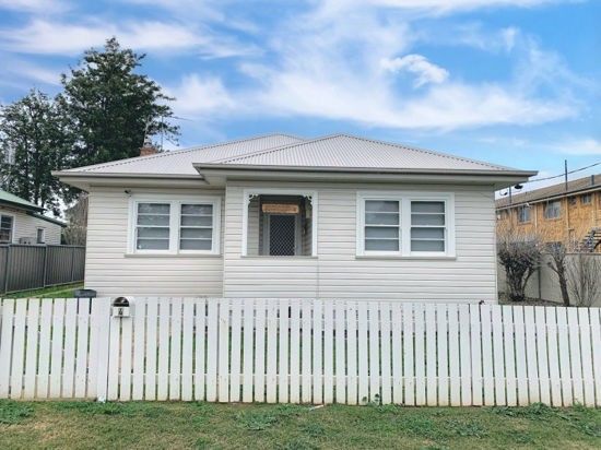 3 bedrooms House in 4 Edward Street TAMWORTH NSW, 2340