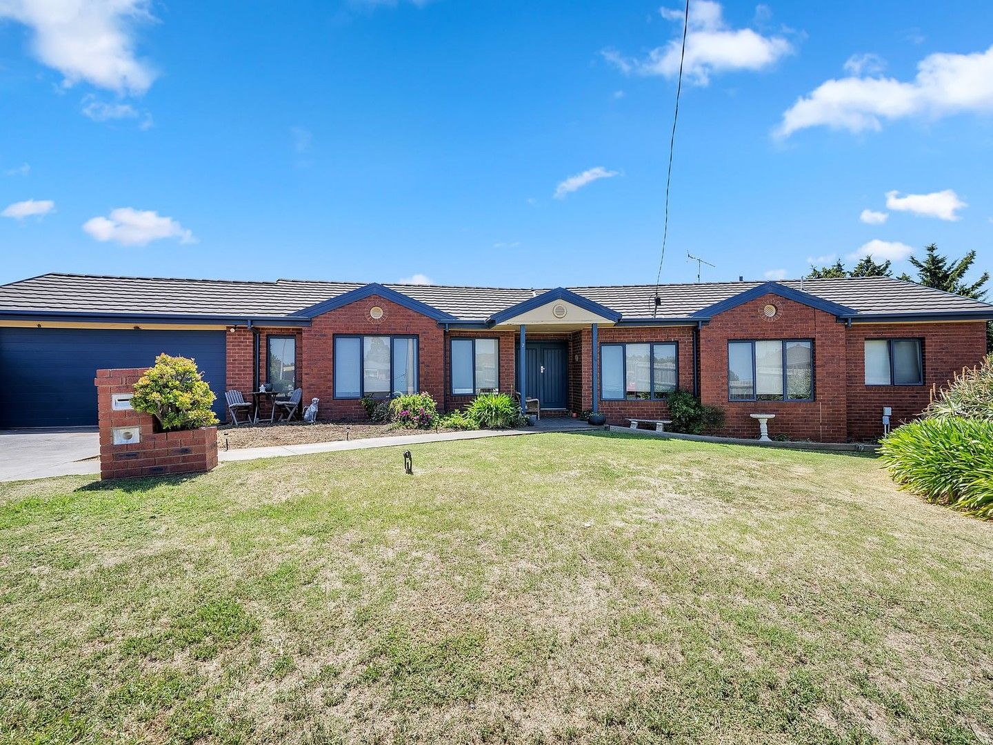 2 Athorn Court, Darley VIC 3340, Image 1