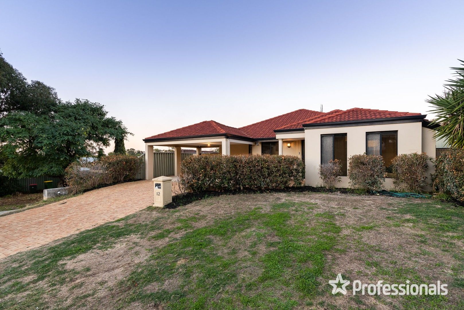 12 Waitch Loop, Beeliar WA 6164, Image 1