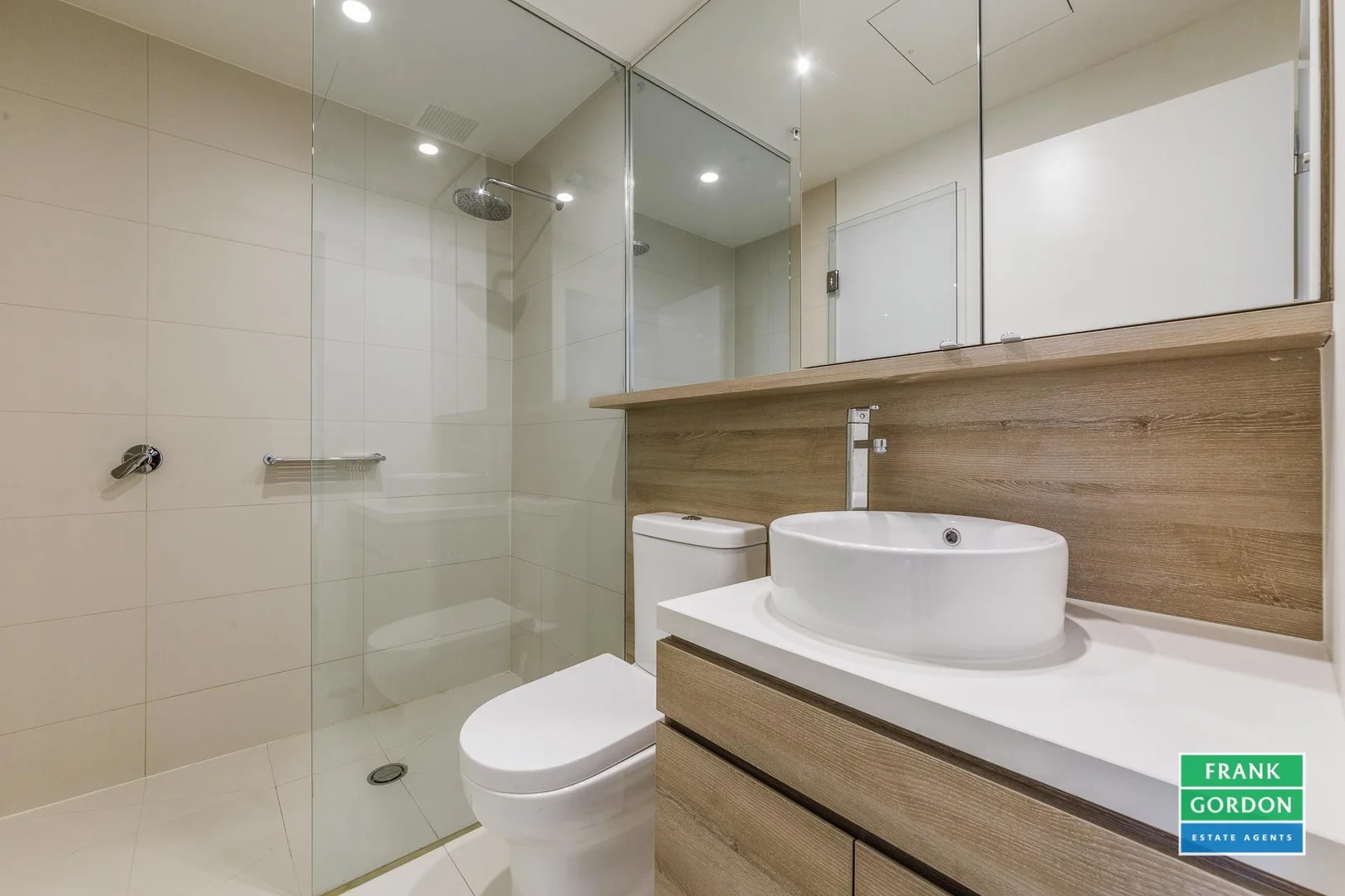 Additional image 7 of 405/19-25 Nott, Port Melbourne VIC 3207