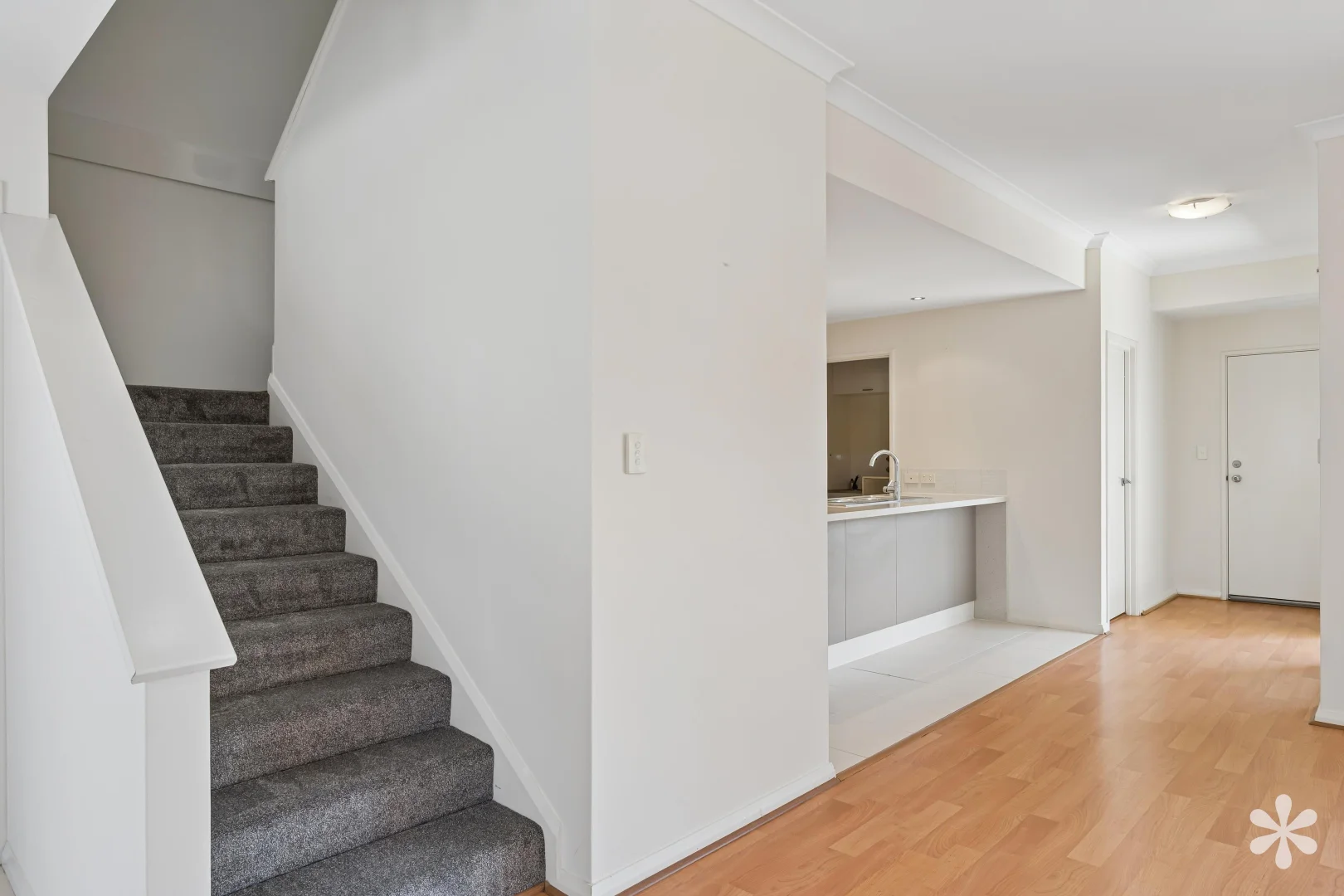 Additional image 4 of 8/18 Deanmore Bend, Hammond Park WA 6164