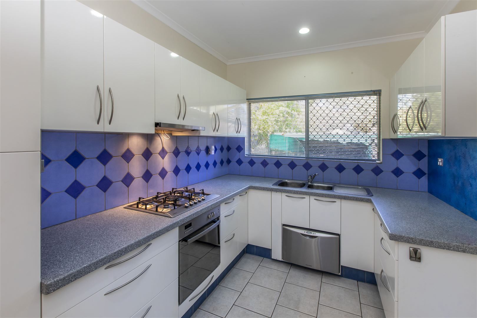 2 Crown Court, Larapinta NT 0875, Image 1