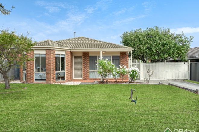 Picture of 10 Helm Court, CARRUM DOWNS VIC 3201