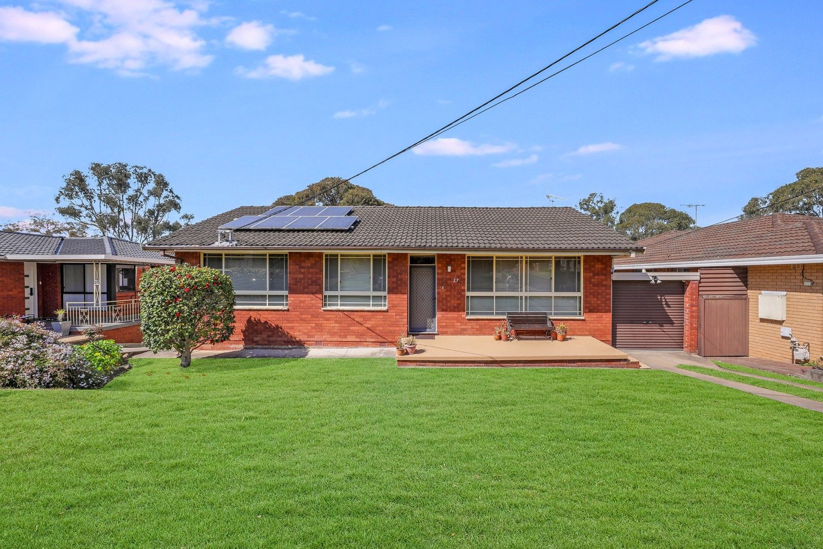 27 Wendy Avenue, Georges Hall NSW 2198, Image 0