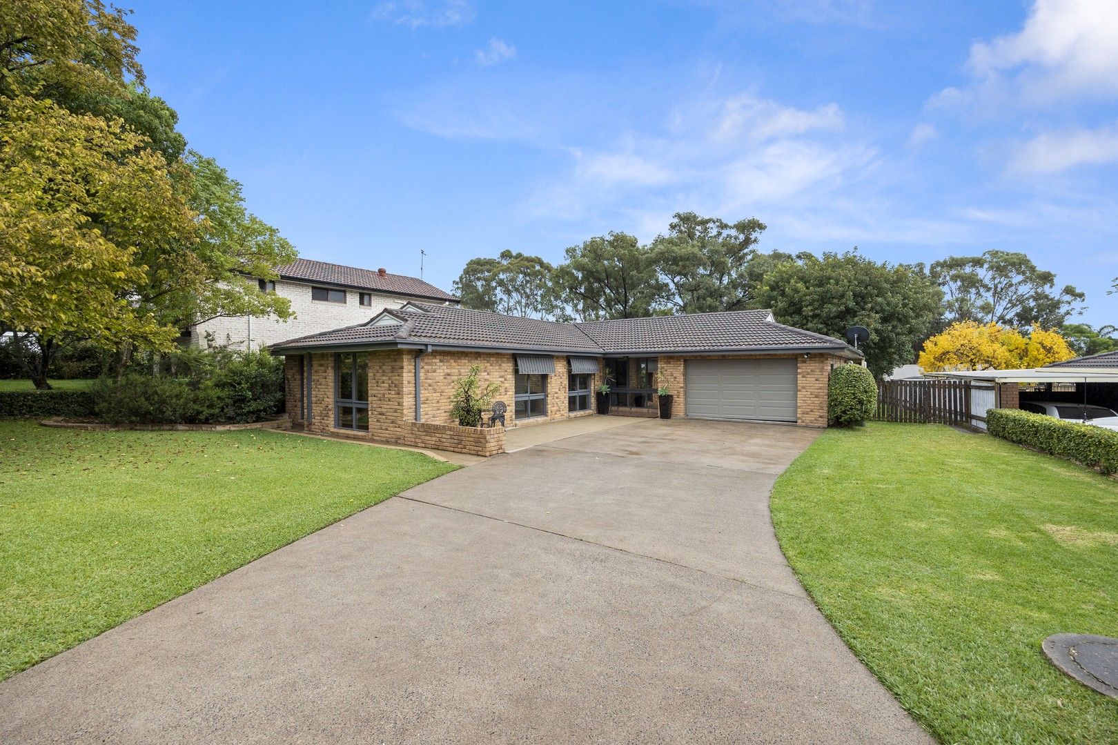 Sold 18 McClintock Drive, Muswellbrook NSW 2333 on 16 May 2023