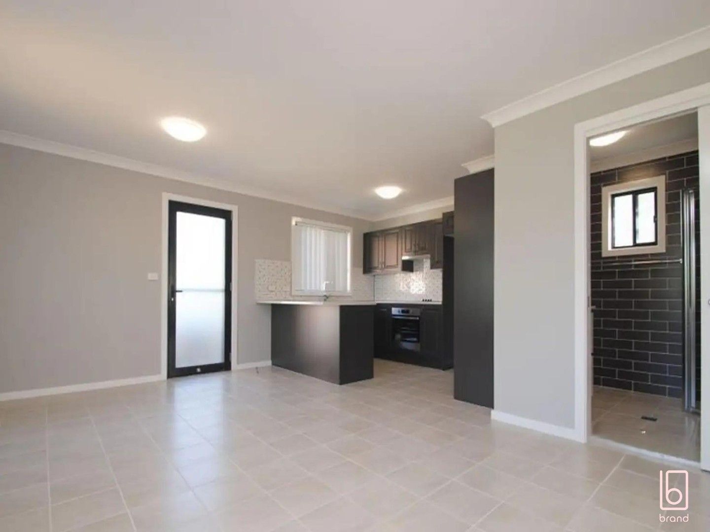 2 bedrooms House in 1A Esther Close GOROKAN NSW, 2263