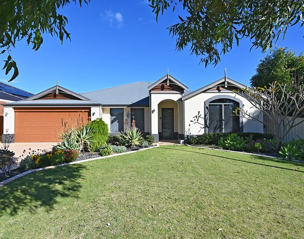 154 Golf Links Drive, Carramar WA 6031