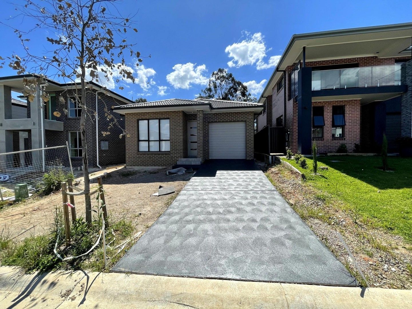 4 bedrooms House in 23 Cablima Street BOX HILL NSW, 2765