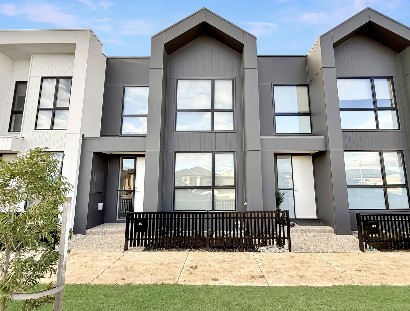 30 Melaleuca Street, Armstrong Creek VIC 3217