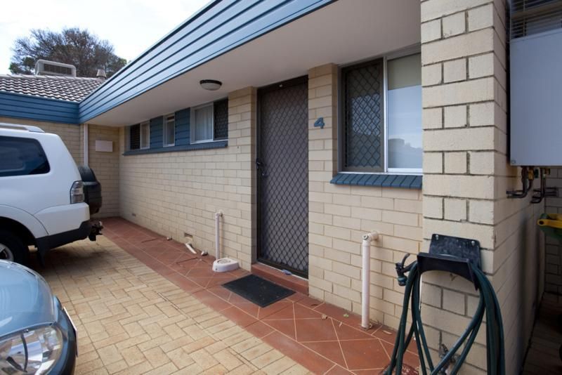 4/6 Uldina Place, Pinjarra WA 6208, Image 1