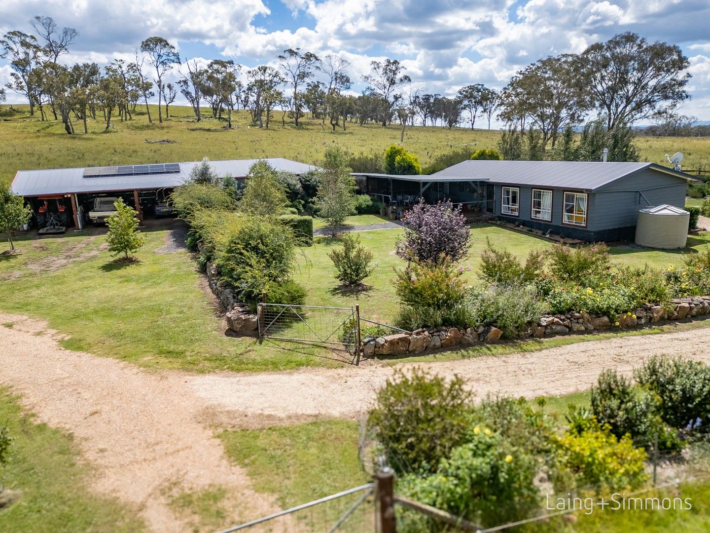 133 Lochaven Road, Armidale NSW 2350, Image 0