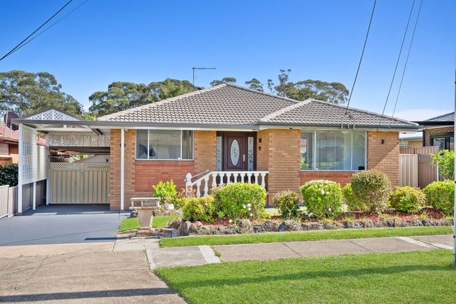 Picture of 22 Molonglo Road, SEVEN HILLS NSW 2147