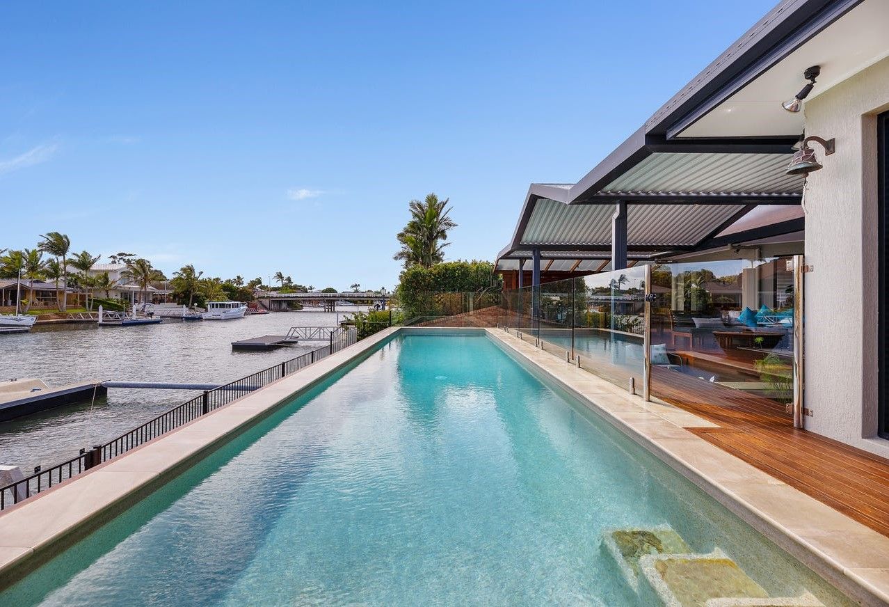 37 Pebble Beach Drive, Runaway Bay QLD 4216, Image 0