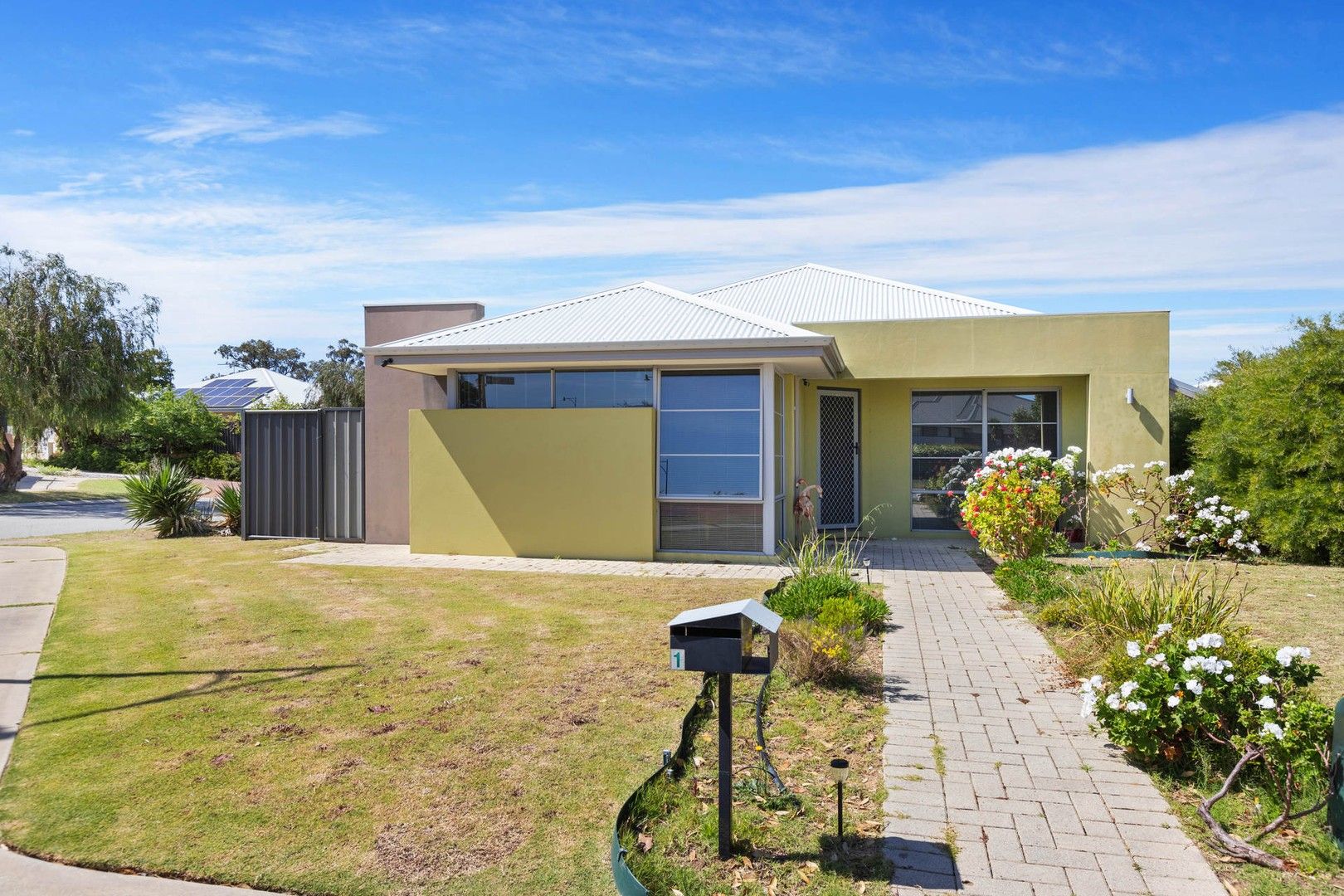 4 bedrooms House in 1 Cain Way BALDIVIS WA, 6171