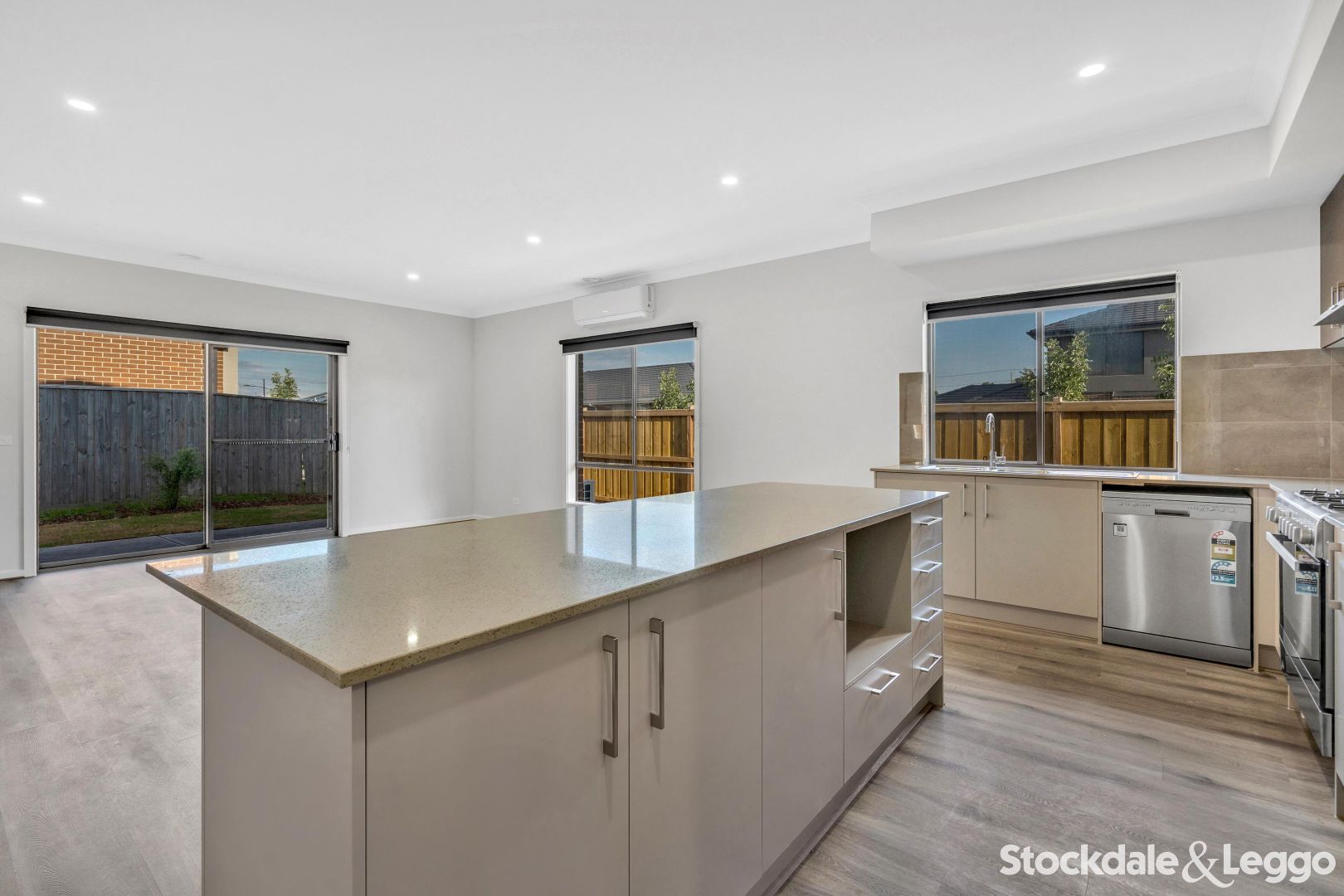 5 Grovedon Street, Donnybrook VIC 3064 House For Rent 480 Domain