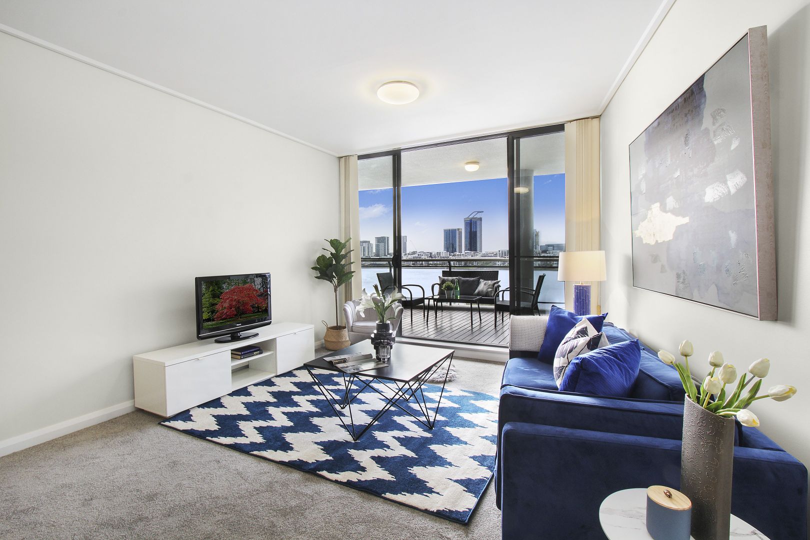 98/27 Bennelong Parkway, Wentworth Point NSW 2127, Image 2