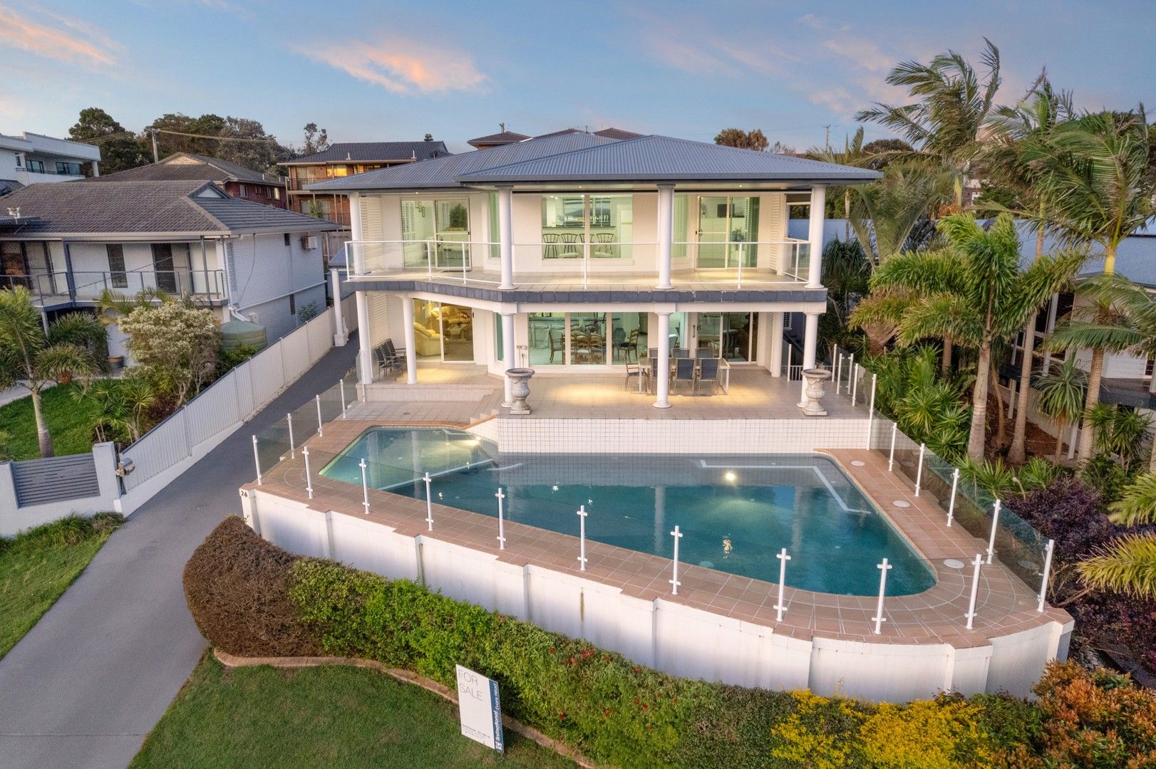 7 bedrooms House in 26 Pacific Crescent EVANS HEAD NSW, 2473