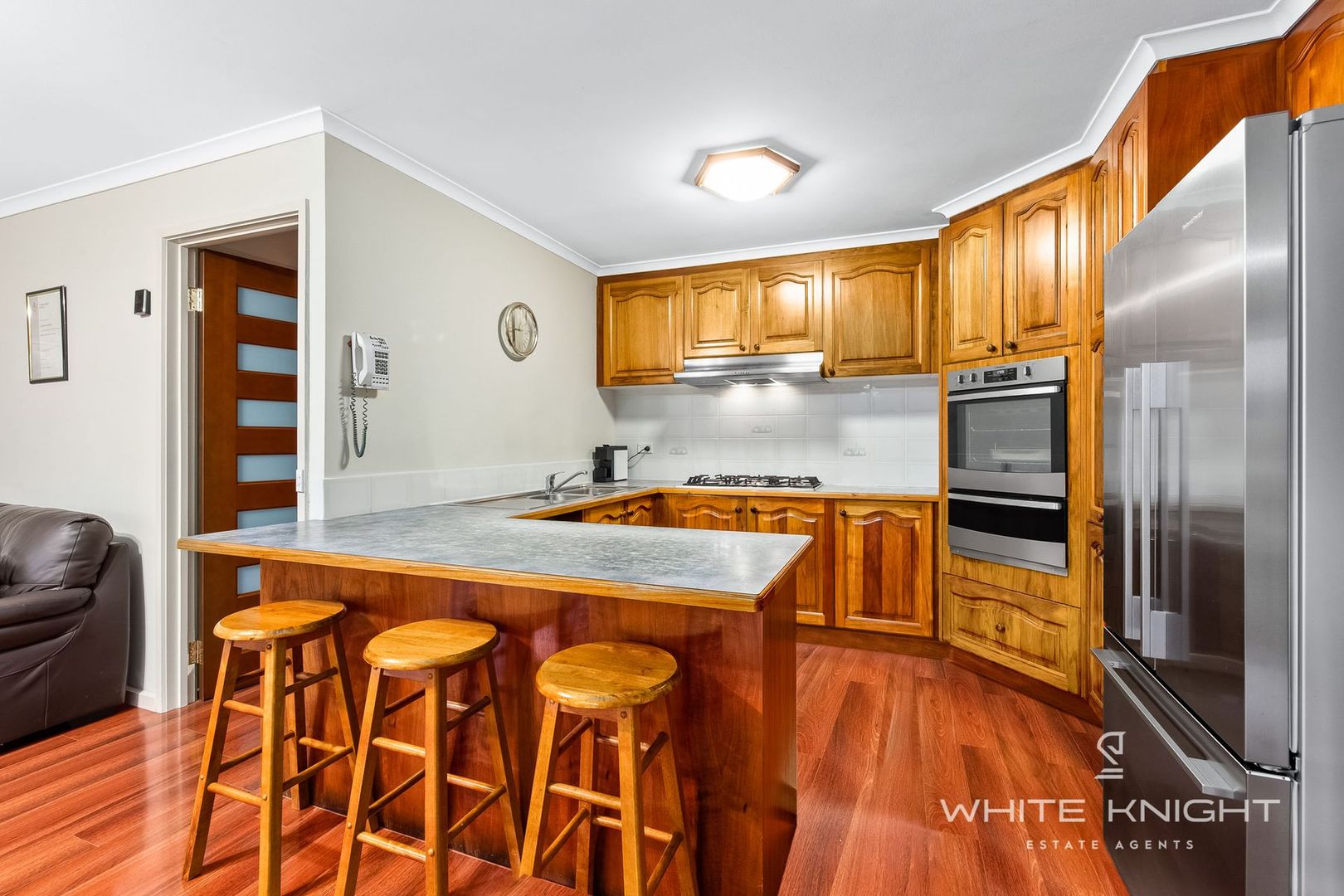 10 Tulloch Court, Keilor Downs VIC 3038, Image 2