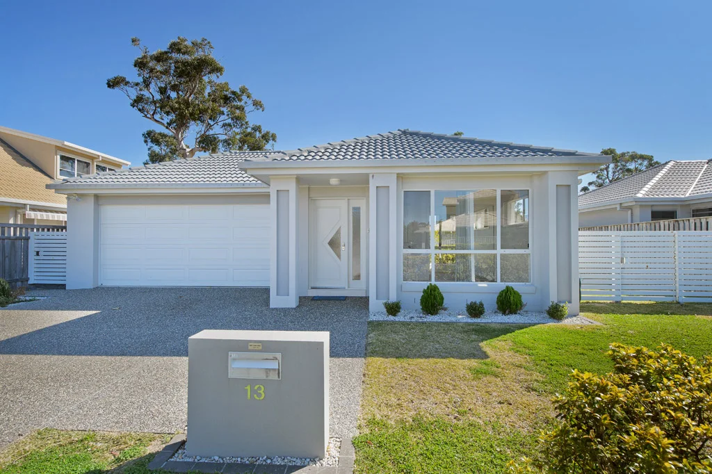 13 Serene Circuit, Port Macquarie NSW 2444
