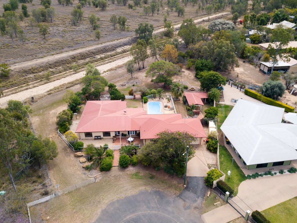 32 Quinn Street, Emerald QLD 4720