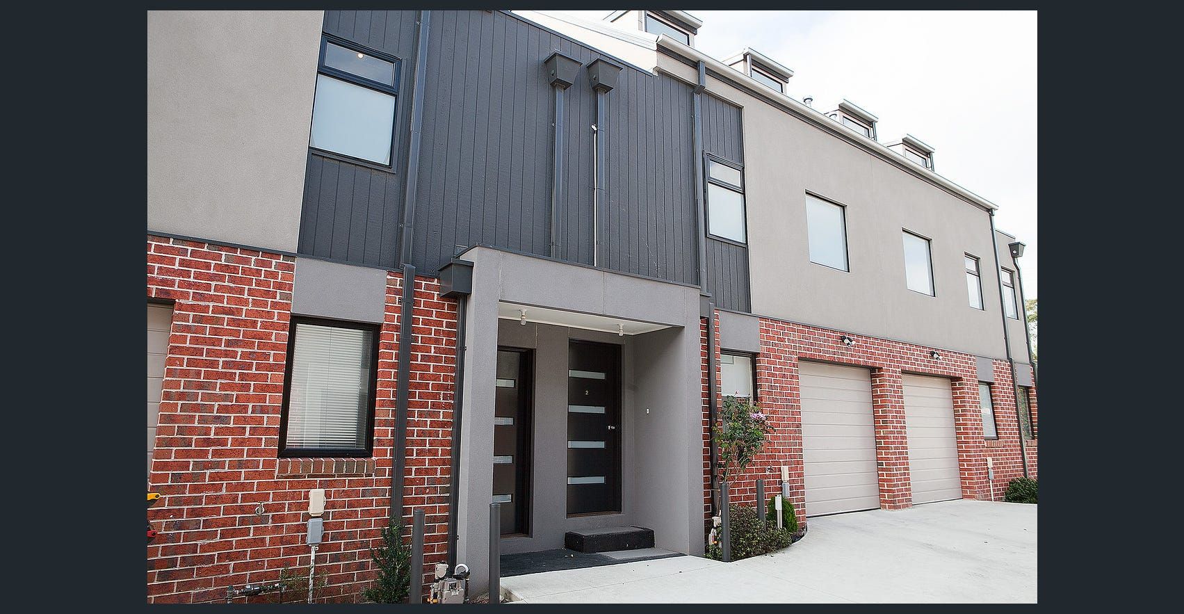 2/6971 Potter Street, Dandenong Property History & Address Research