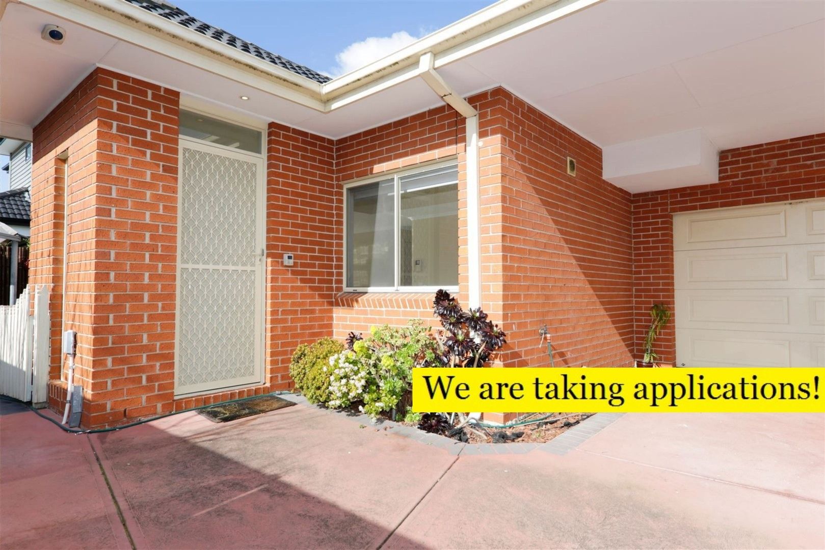 3 bedrooms Apartment / Unit / Flat in 2/19 Third Street CLAYTON SOUTH VIC, 3169