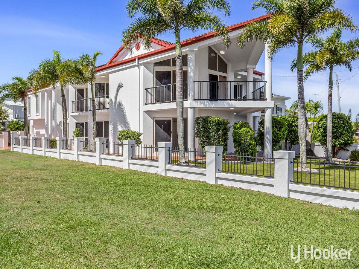 162 Hornibrook Esplanade, Clontarf QLD 4019, Image 1