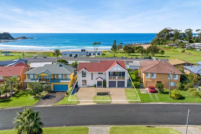Picture of 14 Moorong Crescent, MALUA BAY NSW 2536