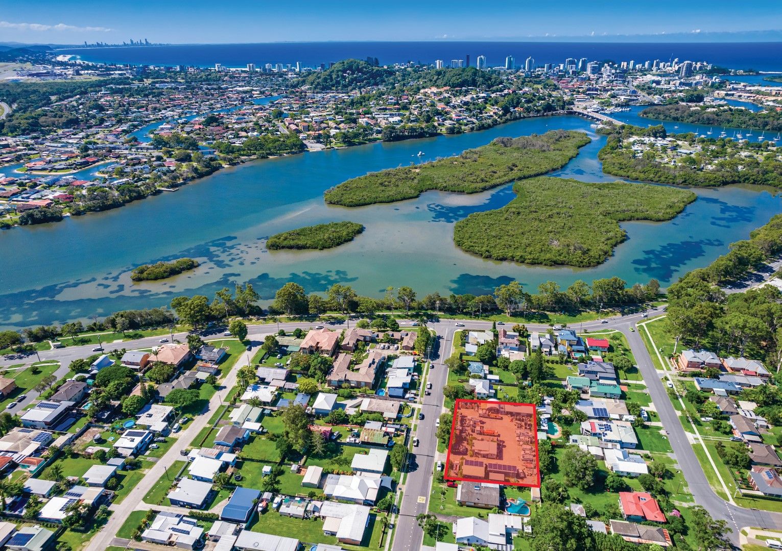 610 Sunshine Avenue, Tweed Heads South NSW 2486 Domain