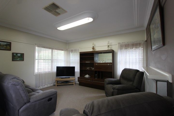 75 Crowley Street, Temora NSW 2666, Image 1